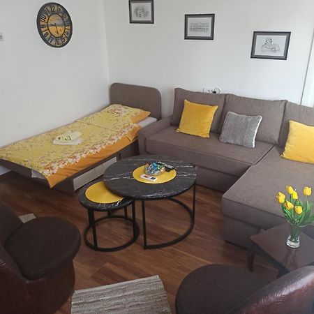 Ferienwohnung Apartman Lasta Banja Luka Exterior foto